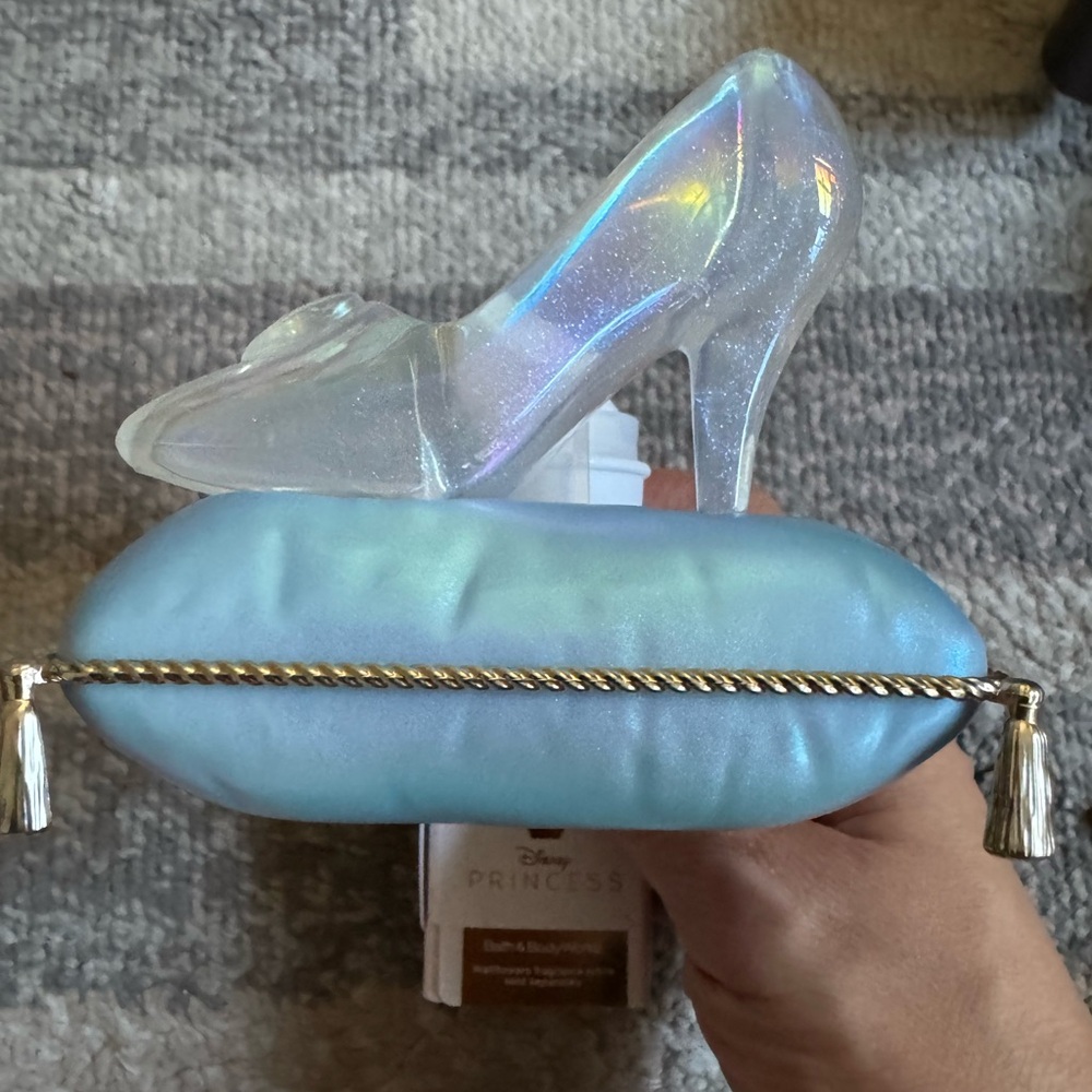 Disney Cinderella Wallflower Plug Brand New